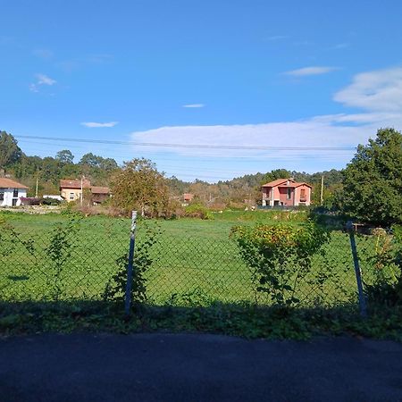 Ferienwohnung Acogedor Bajo Con Terraza Y Vistas Nueva De Llanes Exterior foto