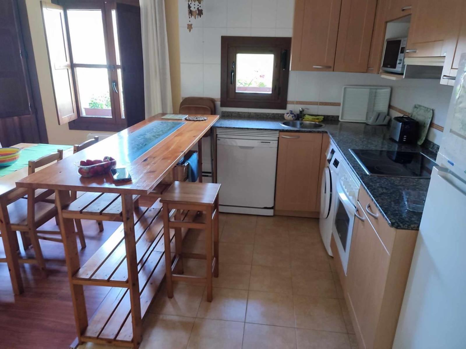 Ferienwohnung Acogedor Bajo Con Terraza Y Vistas Nueva De Llanes Exterior foto