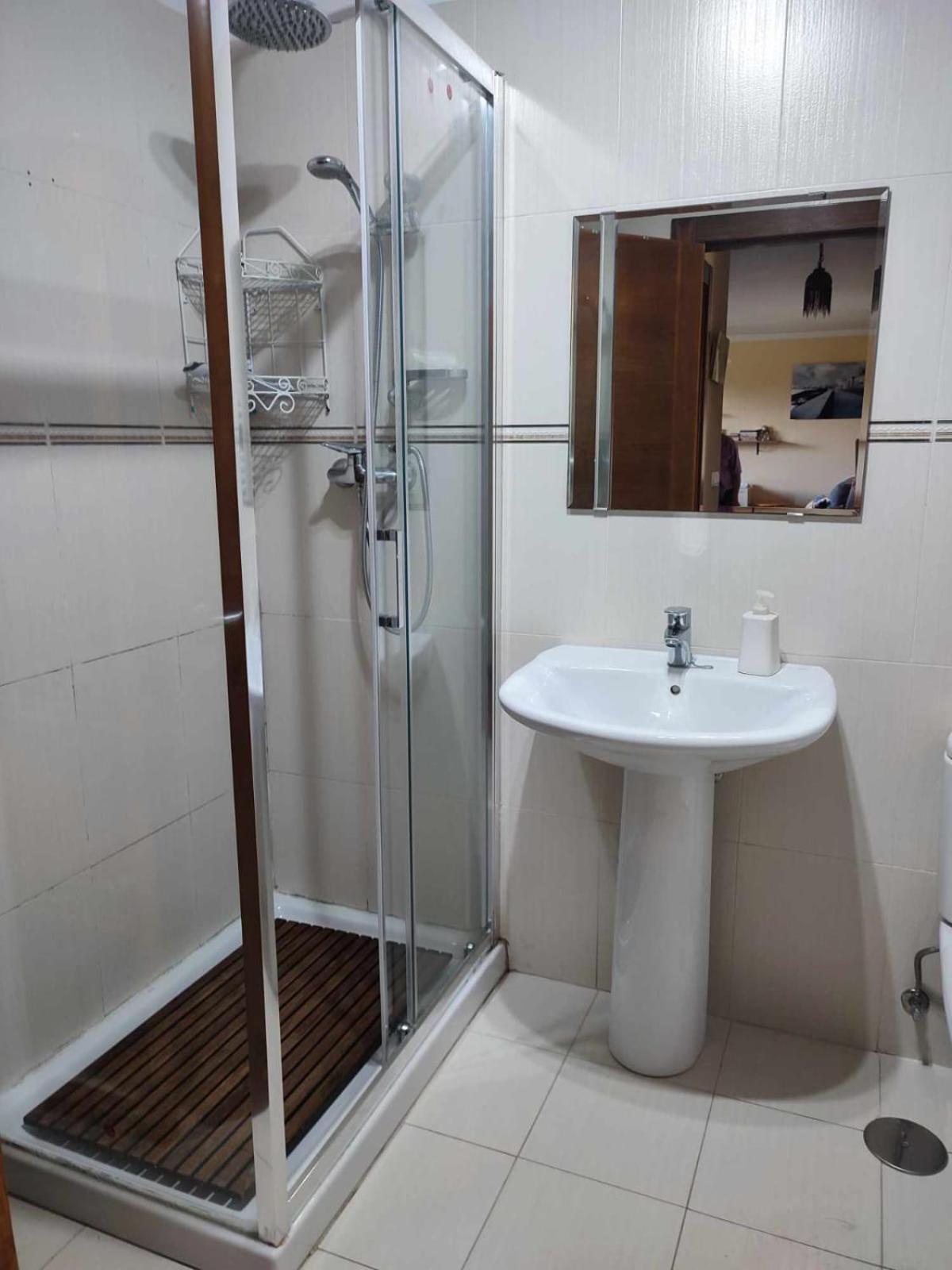 Ferienwohnung Acogedor Bajo Con Terraza Y Vistas Nueva De Llanes Exterior foto
